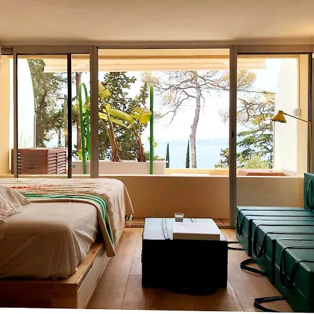 아파트호텔 Luxury Montboron Seaview